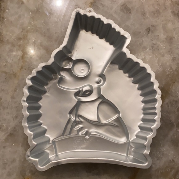 Vintage Bart Simpson cake pan - Picture 2 of 3